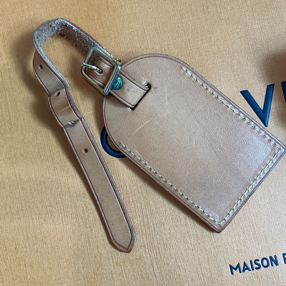 Louis Vuitton Brown Luggage Tag and Poignet - Picture 3 of 7